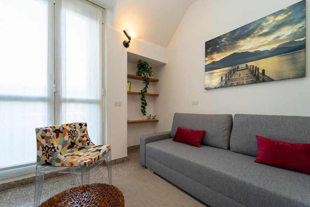 5 Giornate Apt Con Terrazzo E Garage Privato Milano Exteriör bild
